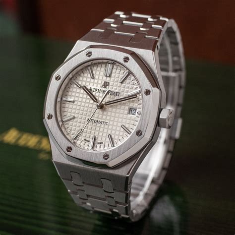 audemars piguet royal oak prezzo listino|cheapest audemars piguet royal oak.